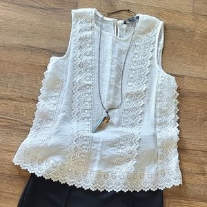 Hardly Worn- ZAC & RACHEL - White Linen Look Top with Crochet Lace Trim- Size S